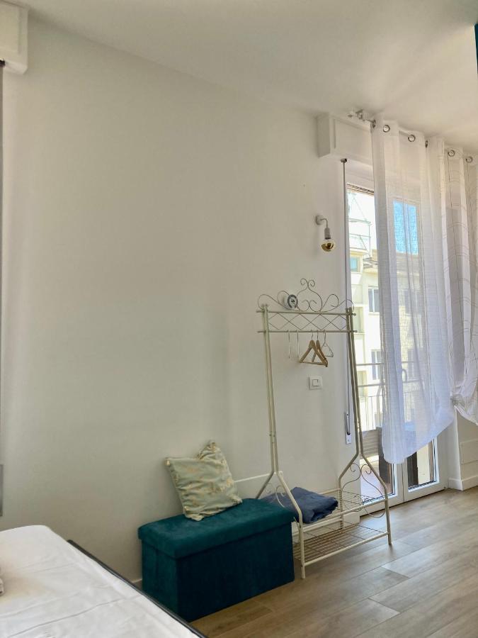 Santa Maria Novella - Golden Lily Florence, City Center Apartment Экстерьер фото